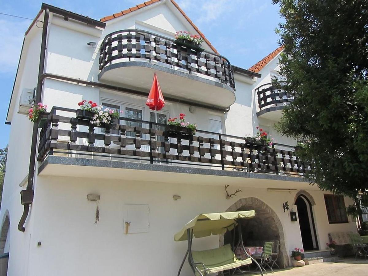 Apartments Marijana Srsici Exterior foto